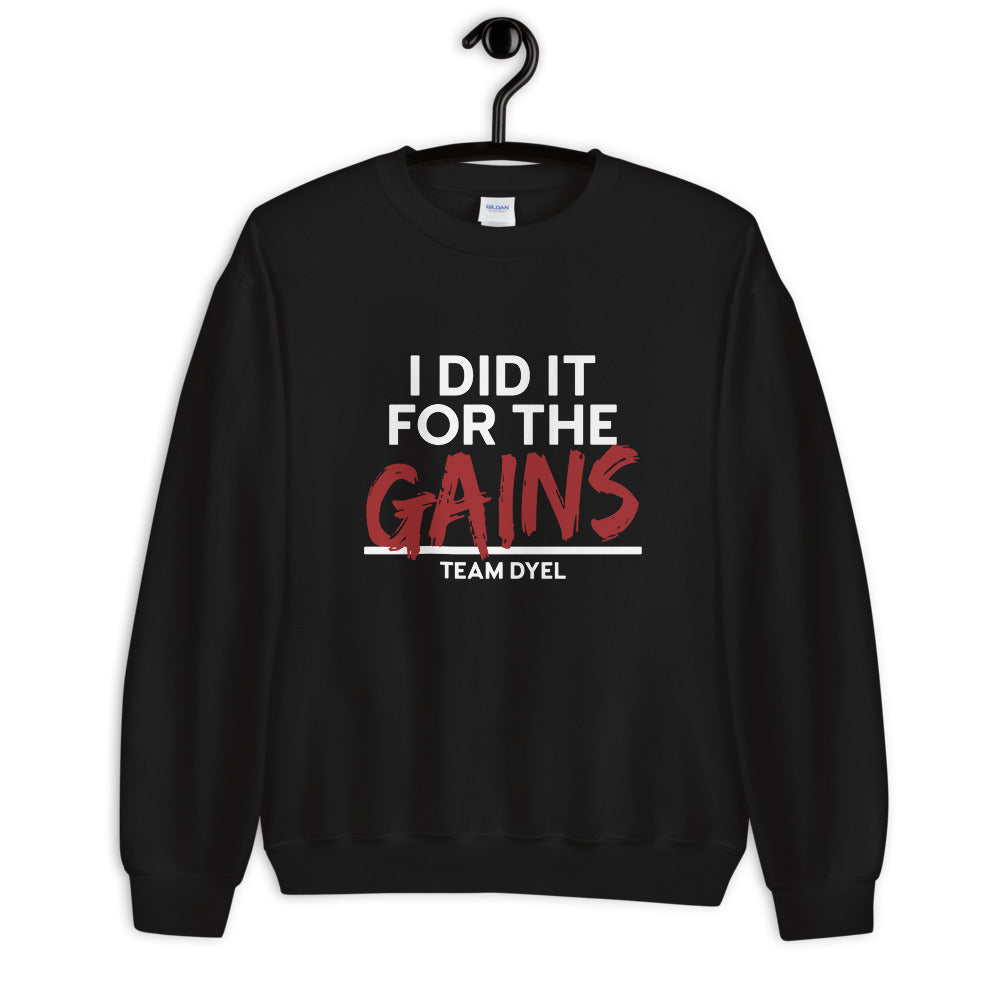 Gains crew-neck